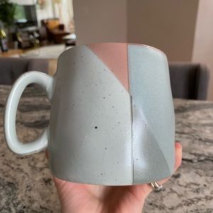Beautiful Hearth & Hand Magnolia Mug